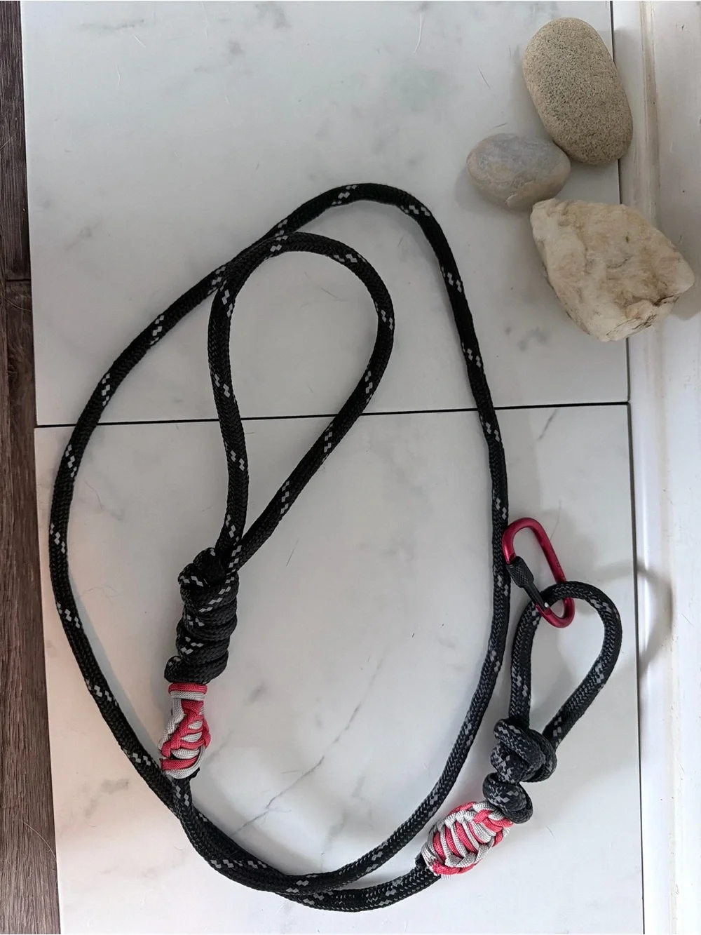 Black Reflective Rope Dog Leash with red and gray Accents